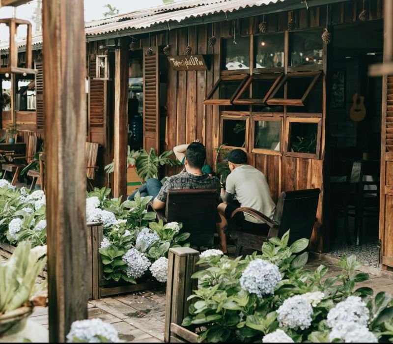 Tiệm cà phê Ú Pao, góc Đà Lạt yên bình giữa lòng Sài Gòn 8