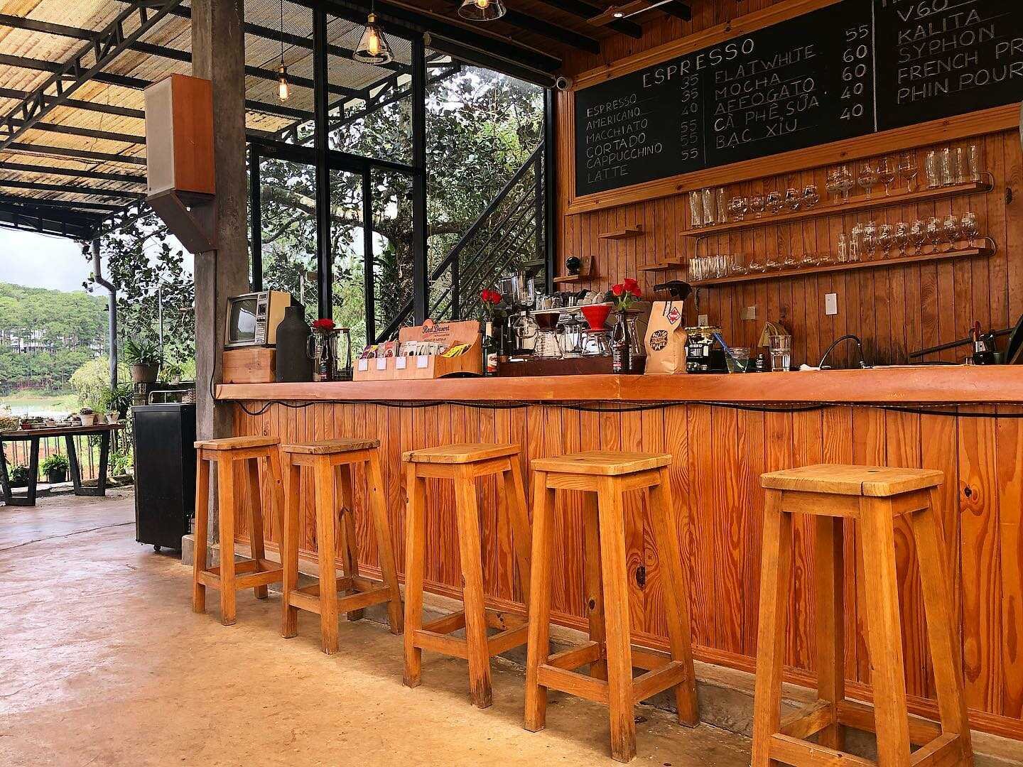 Khám phá cà phê tại The Seen House và thưởng ngoạn hồ Tuyền Lâm đẹp như tranh thủy mặc 18
