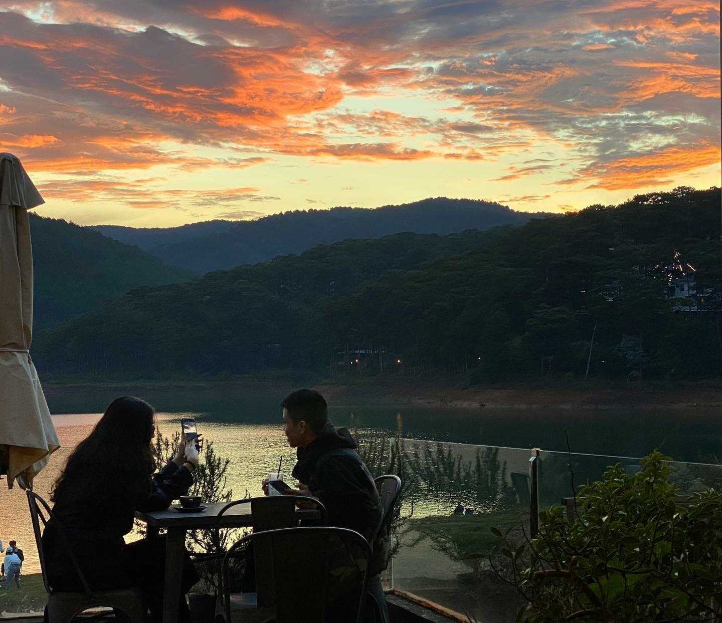Đến The Seen House Coffee và chiêm ngưỡng hồ Tuyền Lâm tuyệt mỹ như tranh sơn thủy 26