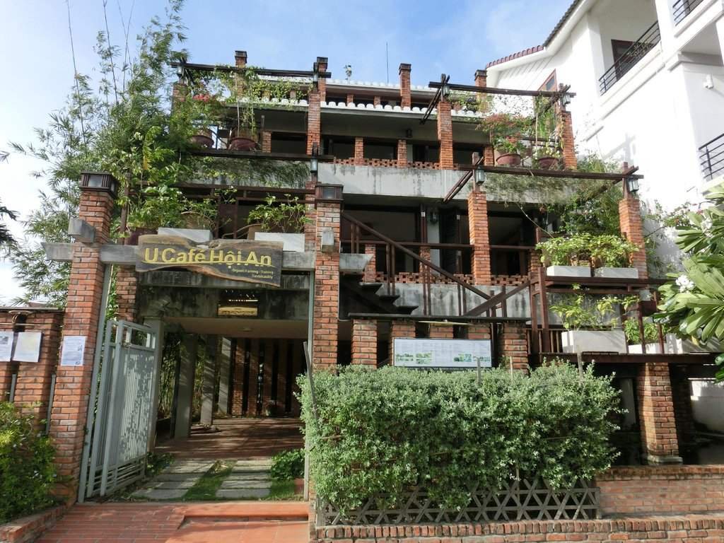 Top 10 quán cafe Hội An check-in view phố cổ siêu đỉnh 25