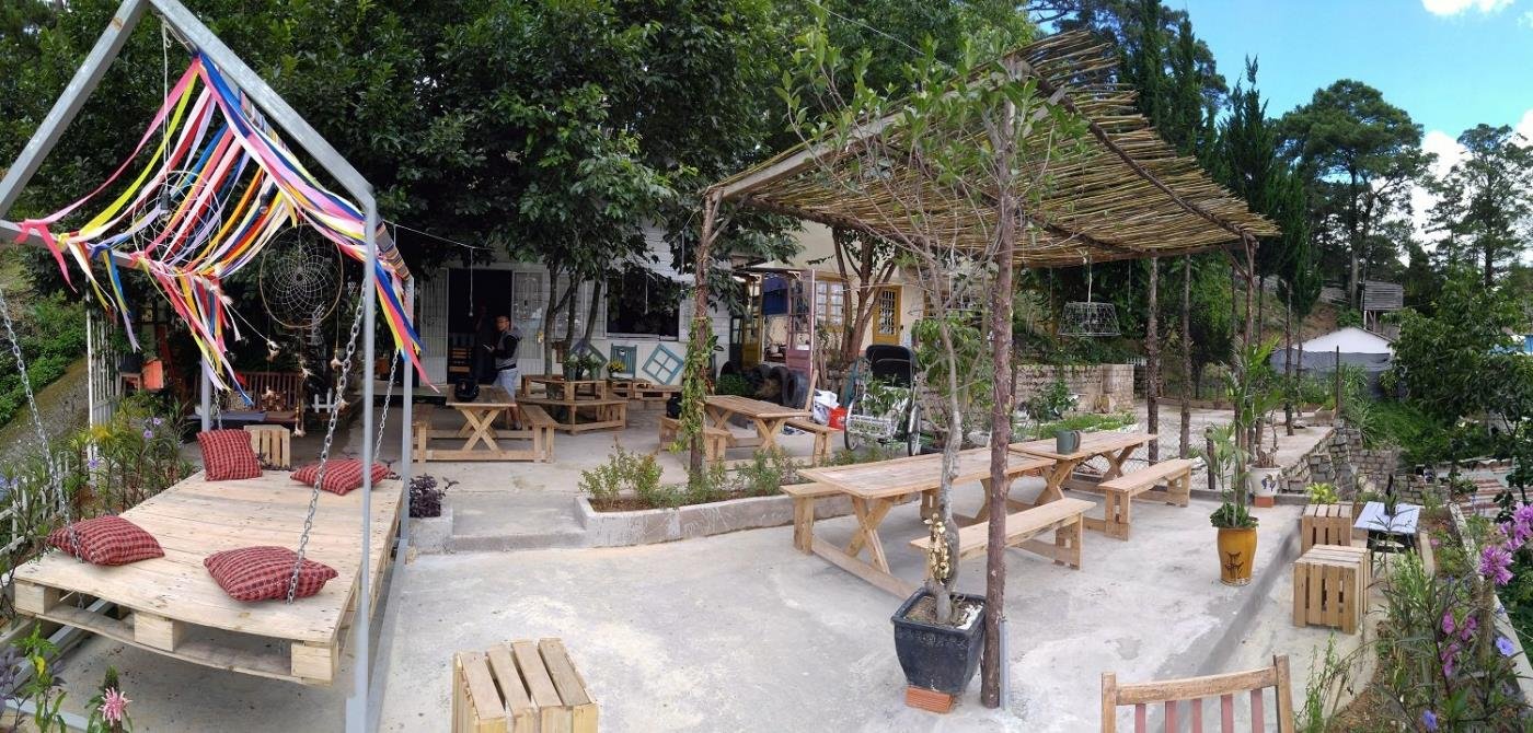 diem-danh-nhung-quan-cafe-song-ao-trieu-like-ban-nen-ghe-qua-o-da-lat-15-1635170175 Khám phá những quán cafe sống ảo hút triệu like bạn không thể bỏ lỡ ở Đà Lạt 16