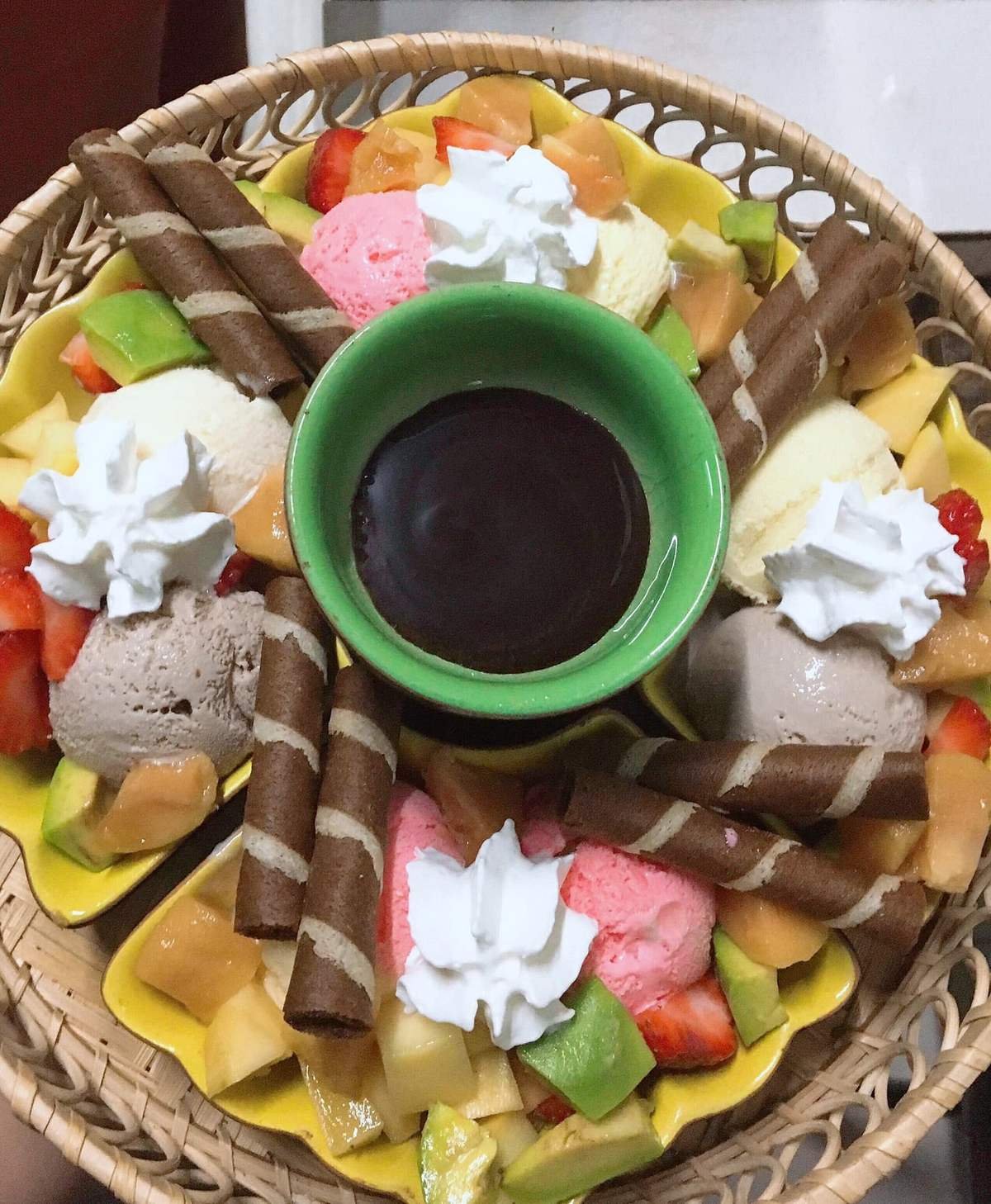 koi-cafe-phu-yen-quan-ca-phe-ca-koi-dau-tien-tai-phu-yen-16-1638305349 KOI café Phú Yên – Quán cà phê cá Koi đầu tiên tại Phú Yên 17